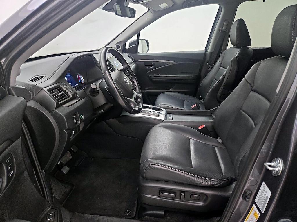 used 2021 Honda Pilot car, priced at $26,998