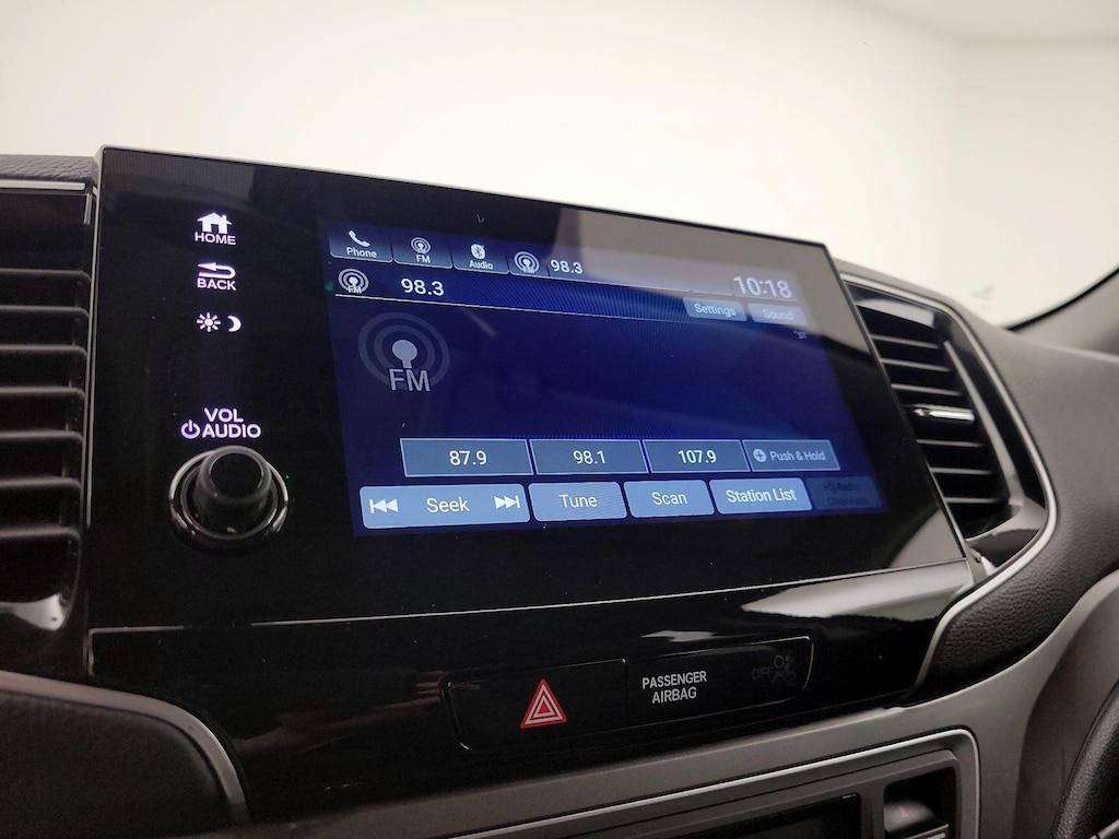 used 2022 Honda Pilot car, priced at $29,998