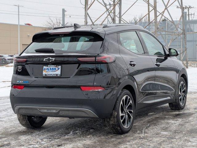 used 2022 Chevrolet Bolt EUV car, priced at $25,444