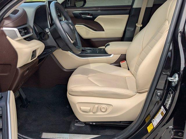 used 2022 Toyota Highlander car, priced at $42,988