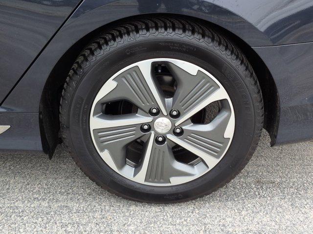 used 2019 Hyundai Sonata Hybrid car, priced at $16,488