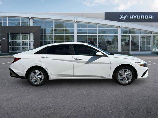 new 2025 Hyundai Elantra car, priced at $23,686