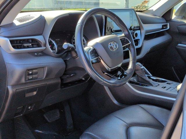 used 2021 Toyota Highlander car, priced at $24,960