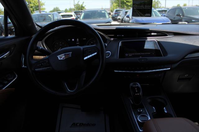 used 2021 Cadillac XT4 car, priced at $24,493