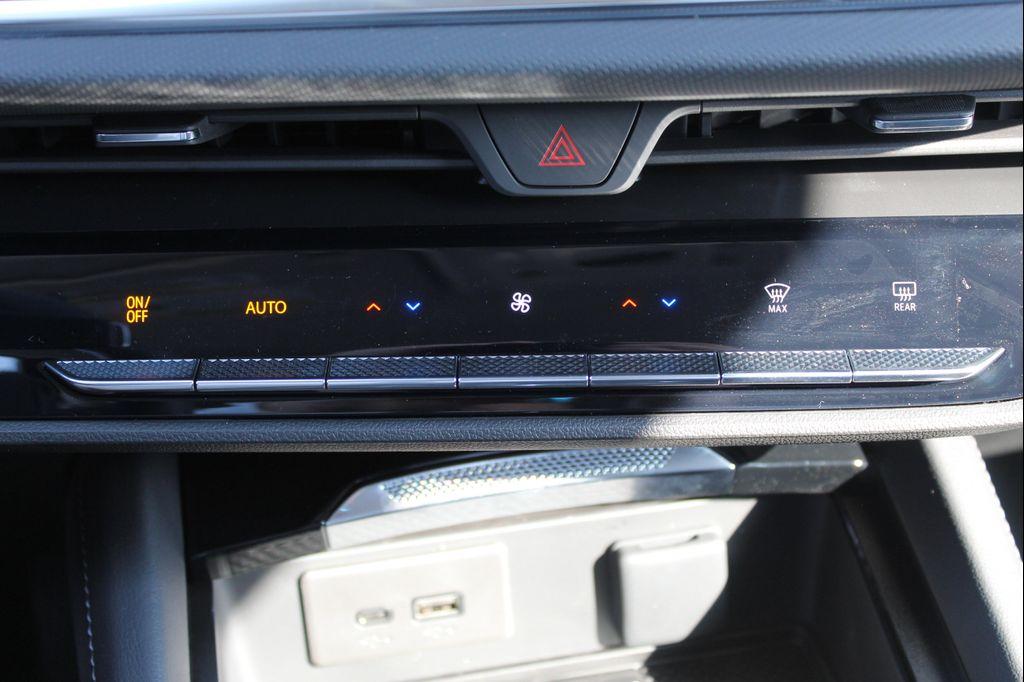 new 2025 Buick Envision car, priced at $38,628