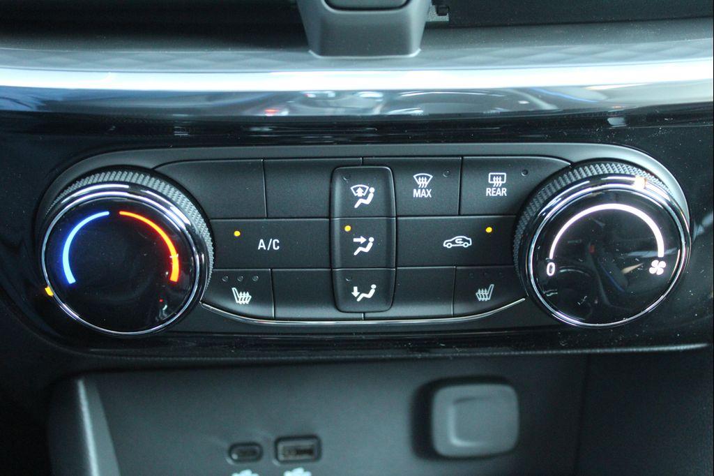 new 2026 Buick Encore GX car, priced at $29,808