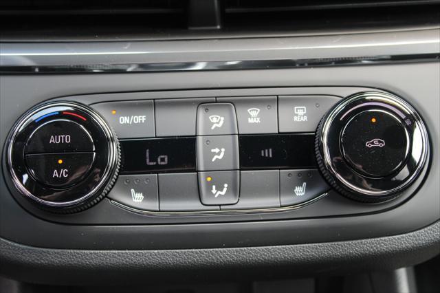 new 2025 Buick Envista car, priced at $25,347