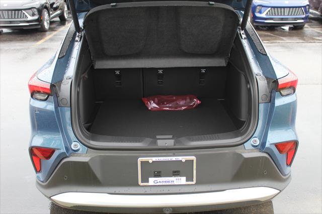 new 2025 Buick Envista car, priced at $26,299