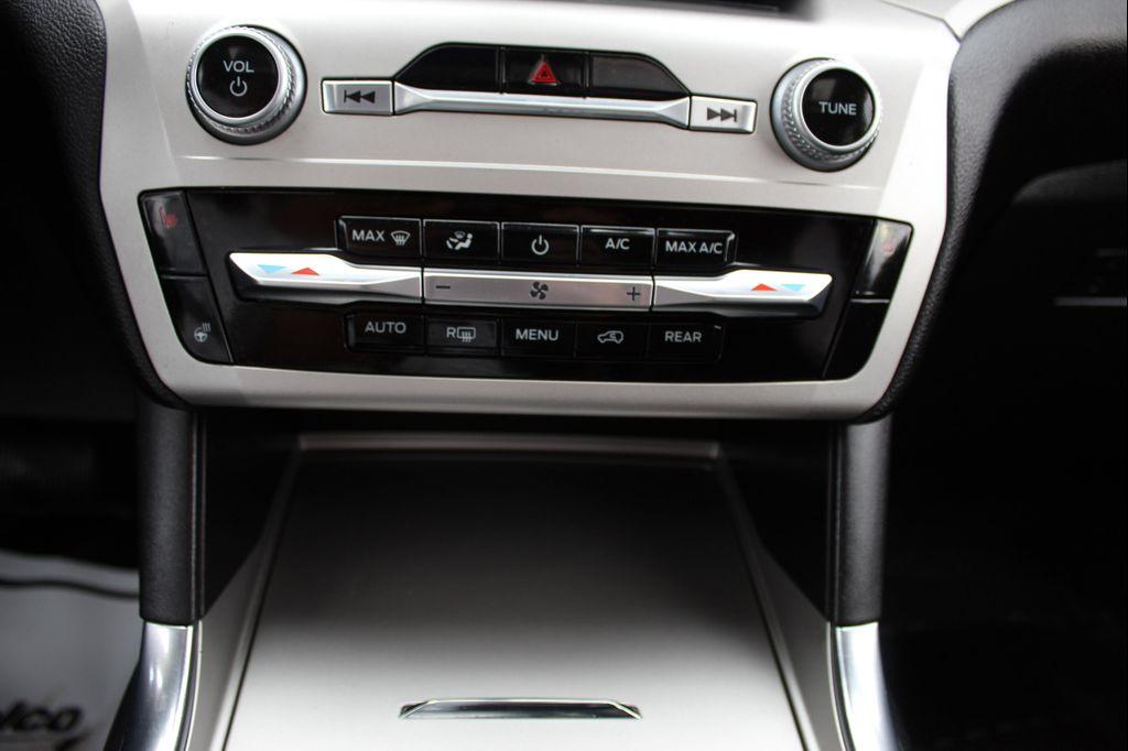 used 2022 Ford Explorer car, priced at $22,994