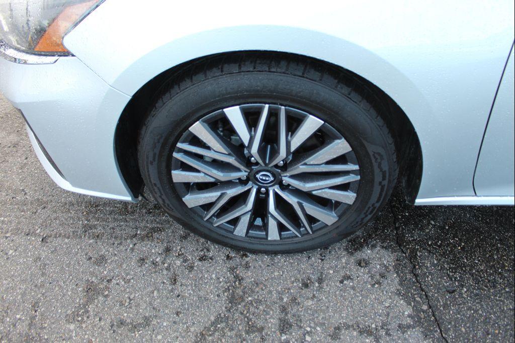 used 2023 Nissan Altima car, priced at $20,335