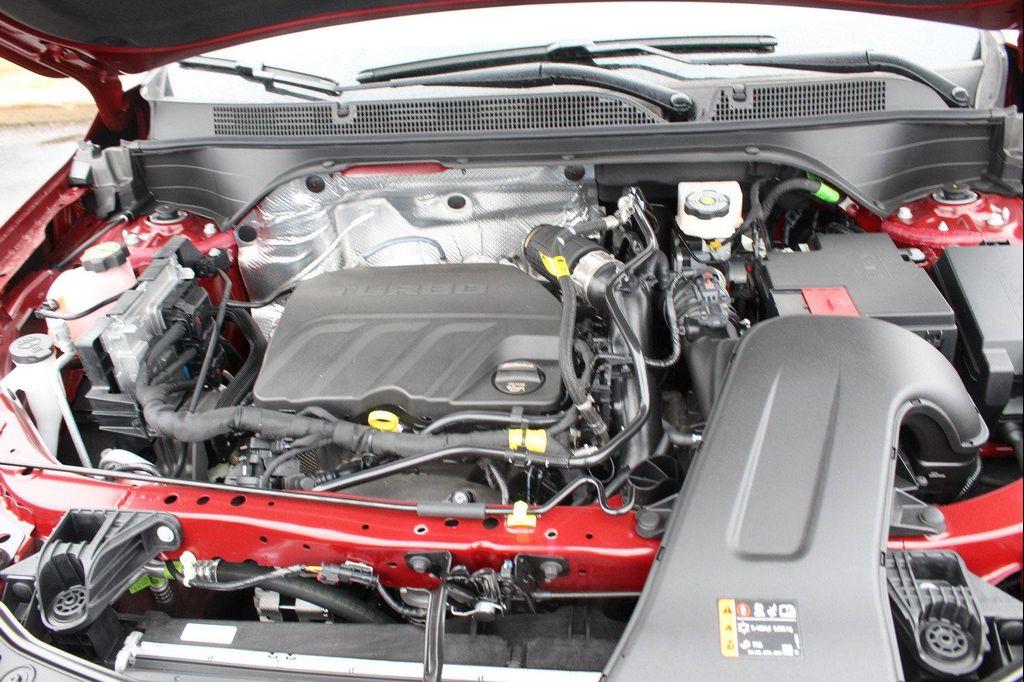 new 2025 Buick Envista car, priced at $25,813
