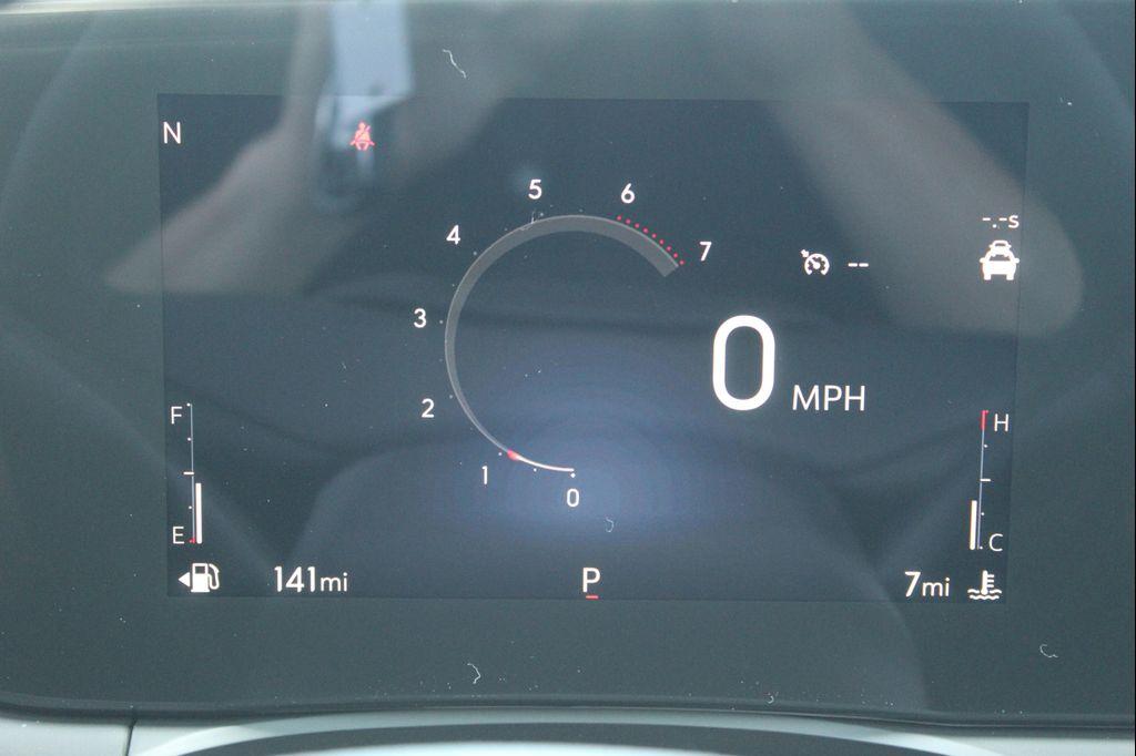 new 2025 Buick Envista car, priced at $24,827