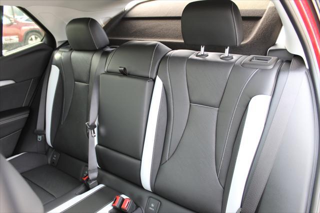 new 2025 Buick Envision car, priced at $39,044