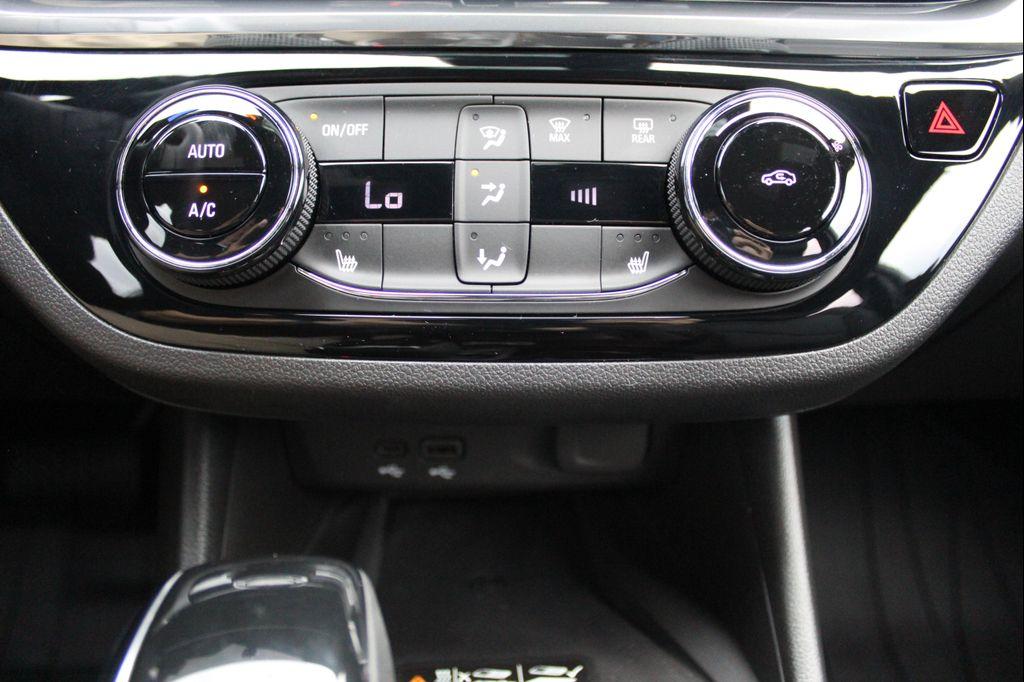 used 2024 Buick Envista car, priced at $27,035