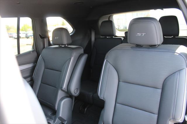 new 2025 Buick Enclave car, priced at $47,989