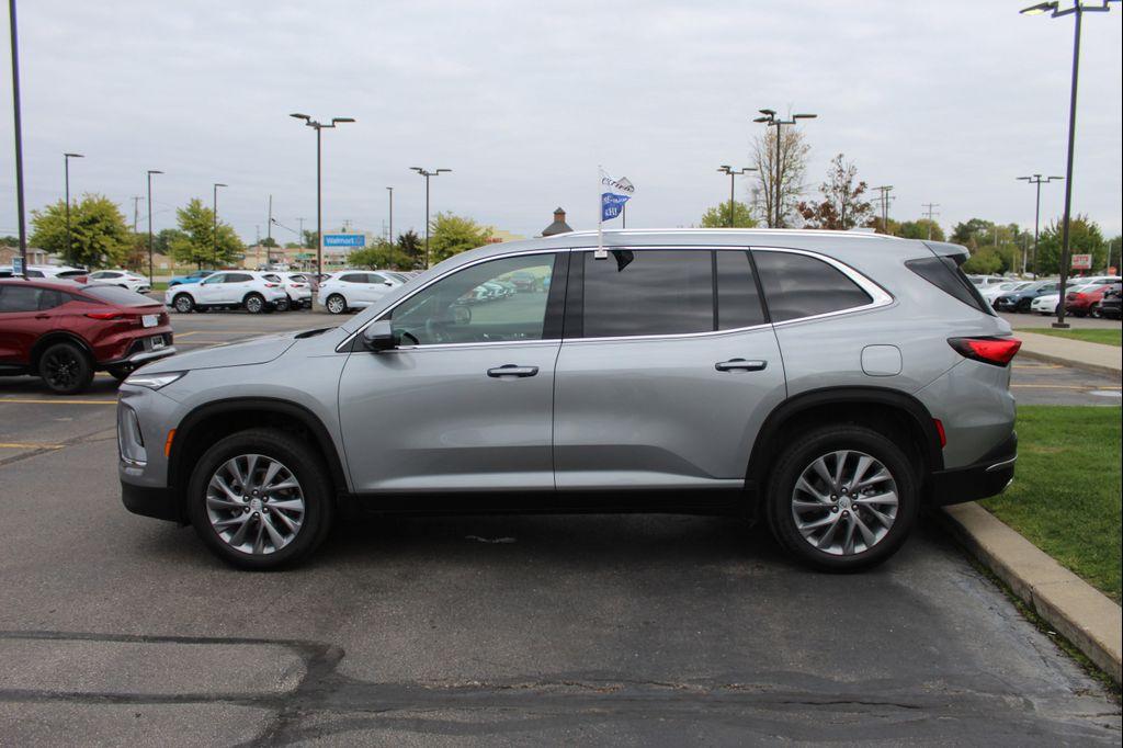 used 2025 Buick Enclave car, priced at $39,996