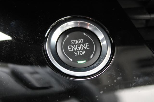 new 2025 Buick Envision car, priced at $39,917