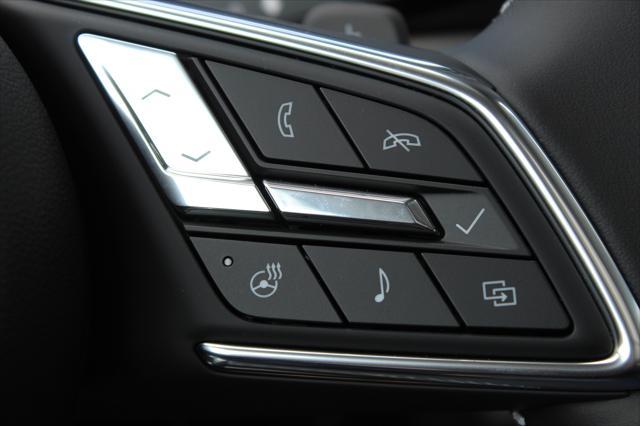 new 2025 Buick Envision car, priced at $39,917