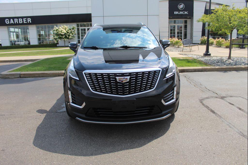 used 2022 Cadillac XT5 car, priced at $23,998