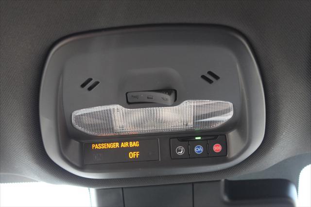 new 2025 Buick Envista car, priced at $26,980