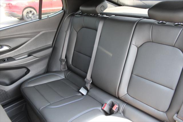 new 2025 Buick Envista car, priced at $26,980