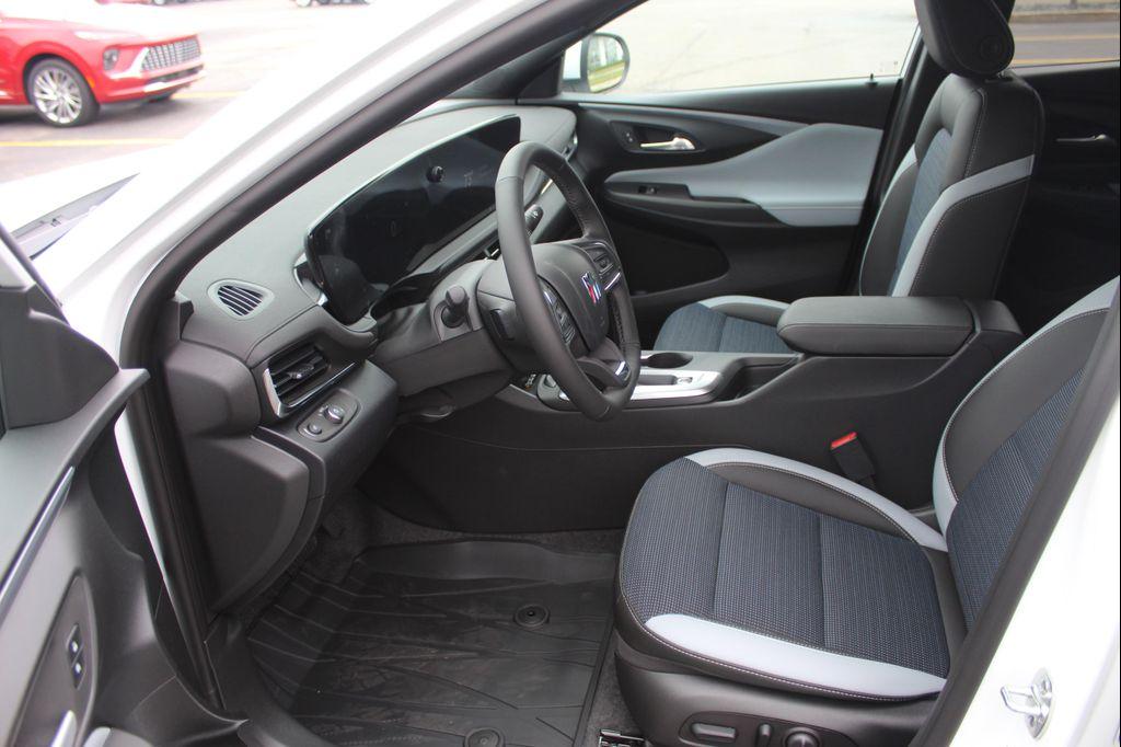 new 2025 Buick Envista car, priced at $25,867