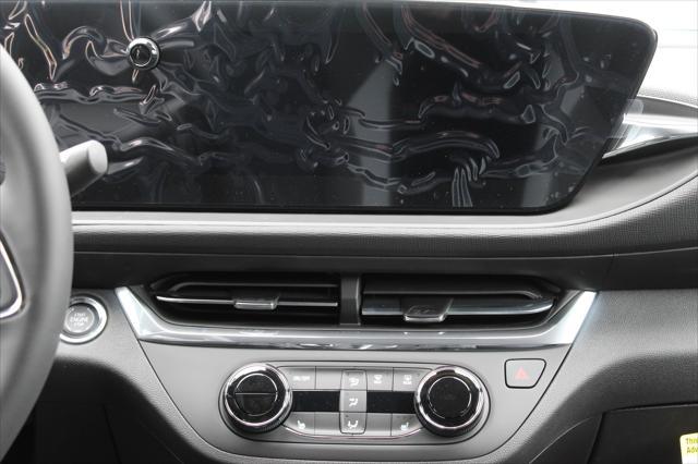 new 2025 Buick Envista car, priced at $25,680