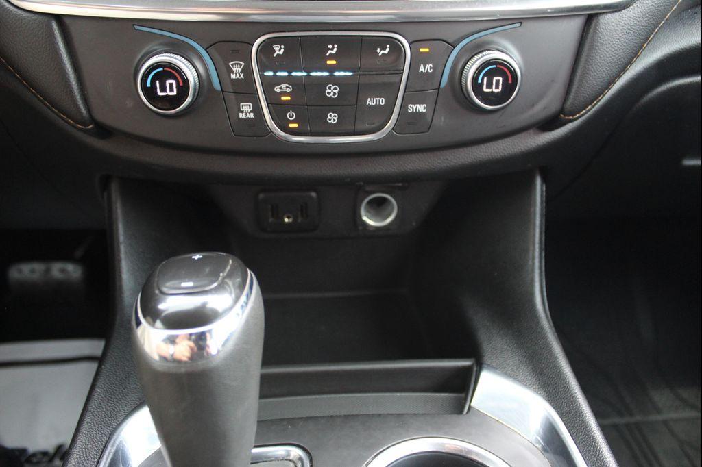 used 2019 Chevrolet Traverse car, priced at $18,019