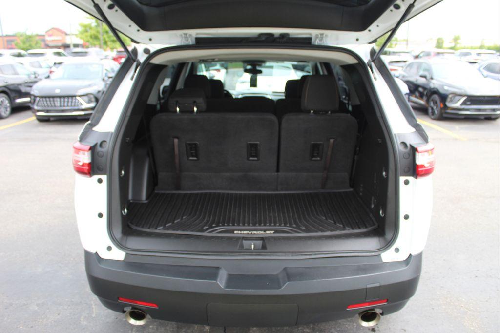 used 2019 Chevrolet Traverse car, priced at $18,019