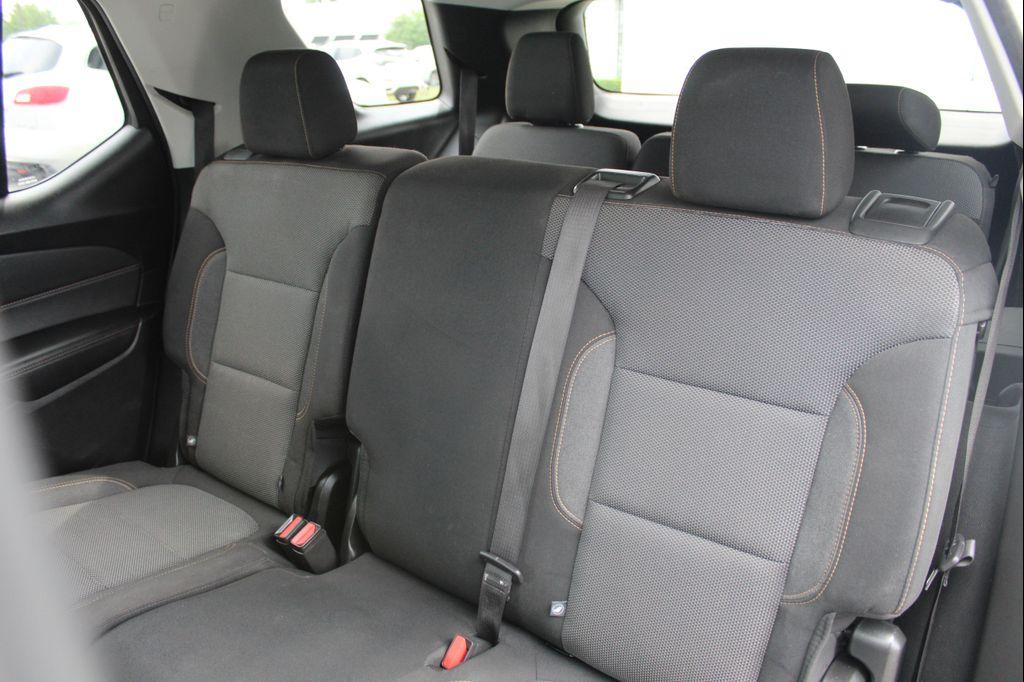 used 2019 Chevrolet Traverse car, priced at $18,019