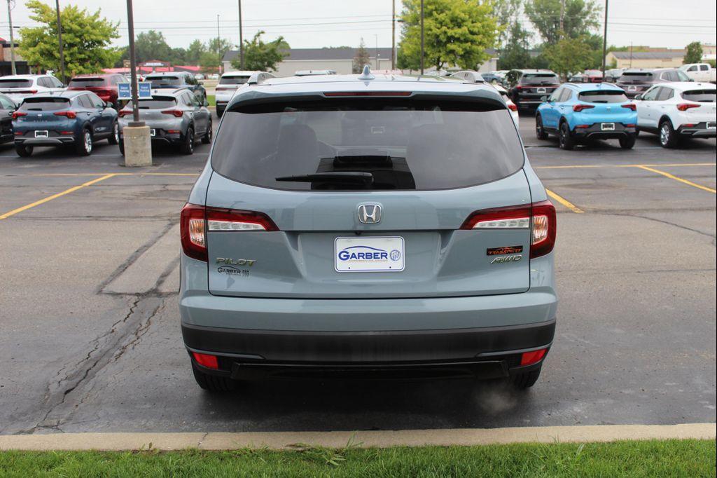 used 2022 Honda Pilot car, priced at $22,218