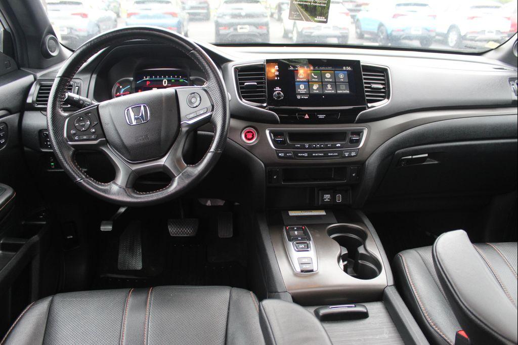 used 2022 Honda Pilot car, priced at $22,218