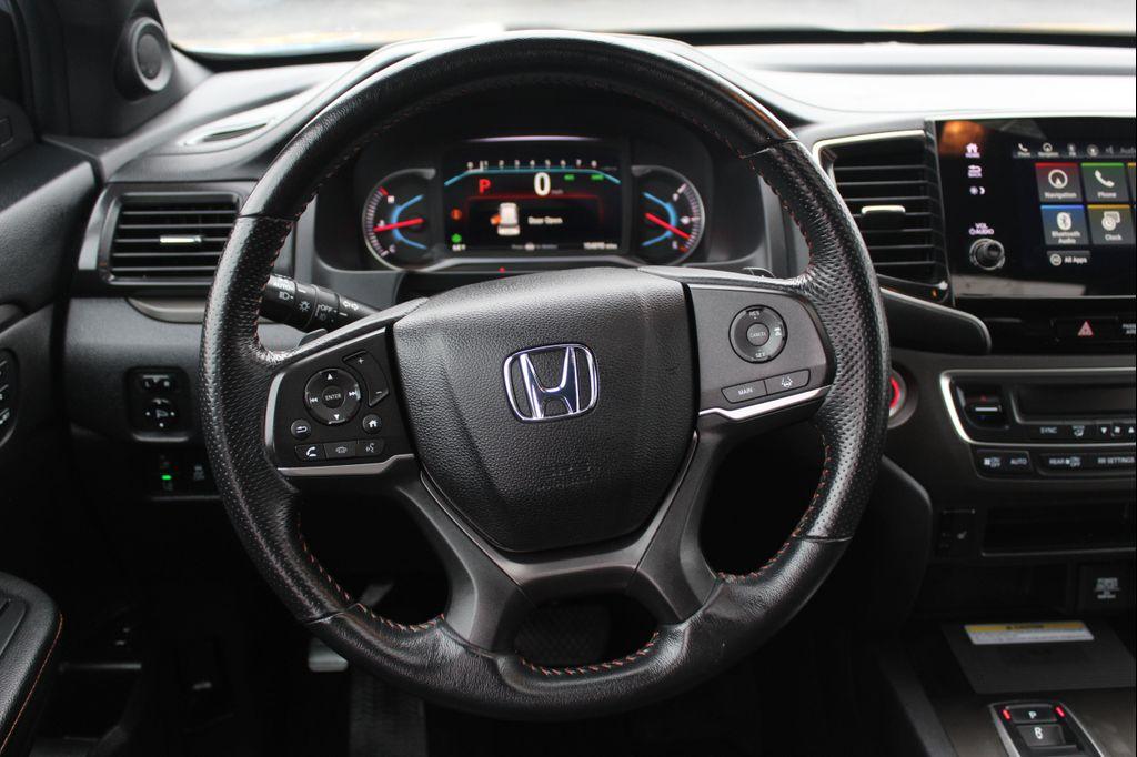 used 2022 Honda Pilot car, priced at $22,218