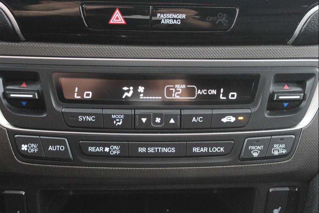 used 2022 Honda Pilot car, priced at $22,218