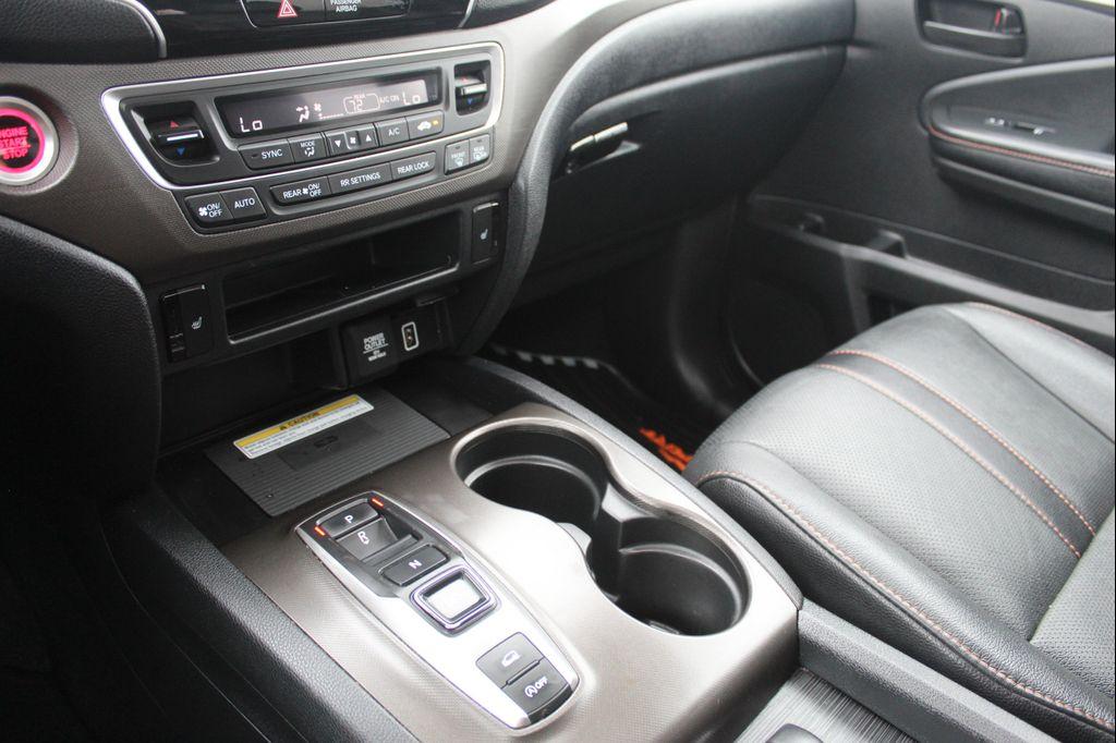 used 2022 Honda Pilot car, priced at $22,218