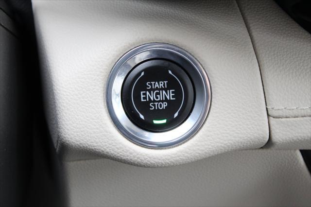used 2023 Buick Envision car, priced at $29,059