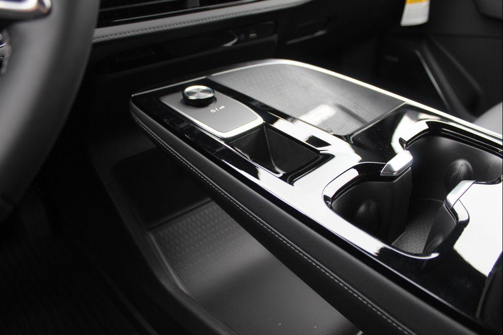 new 2025 Buick Enclave car, priced at $46,219