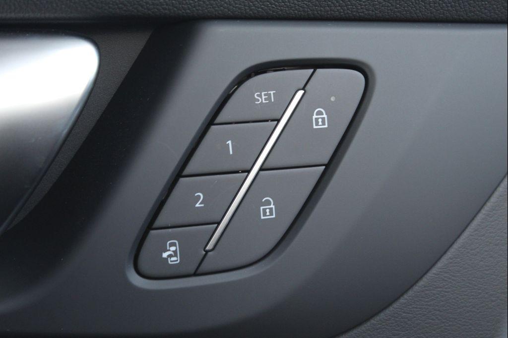 new 2026 Buick Enclave car, priced at $47,326