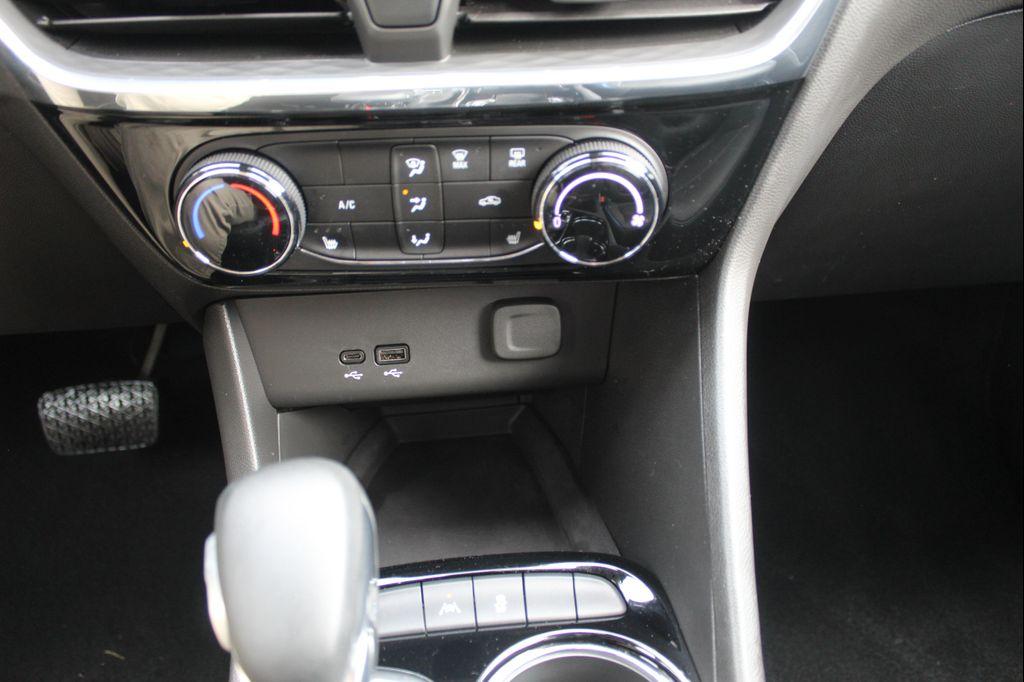 used 2025 Buick Encore GX car, priced at $25,298