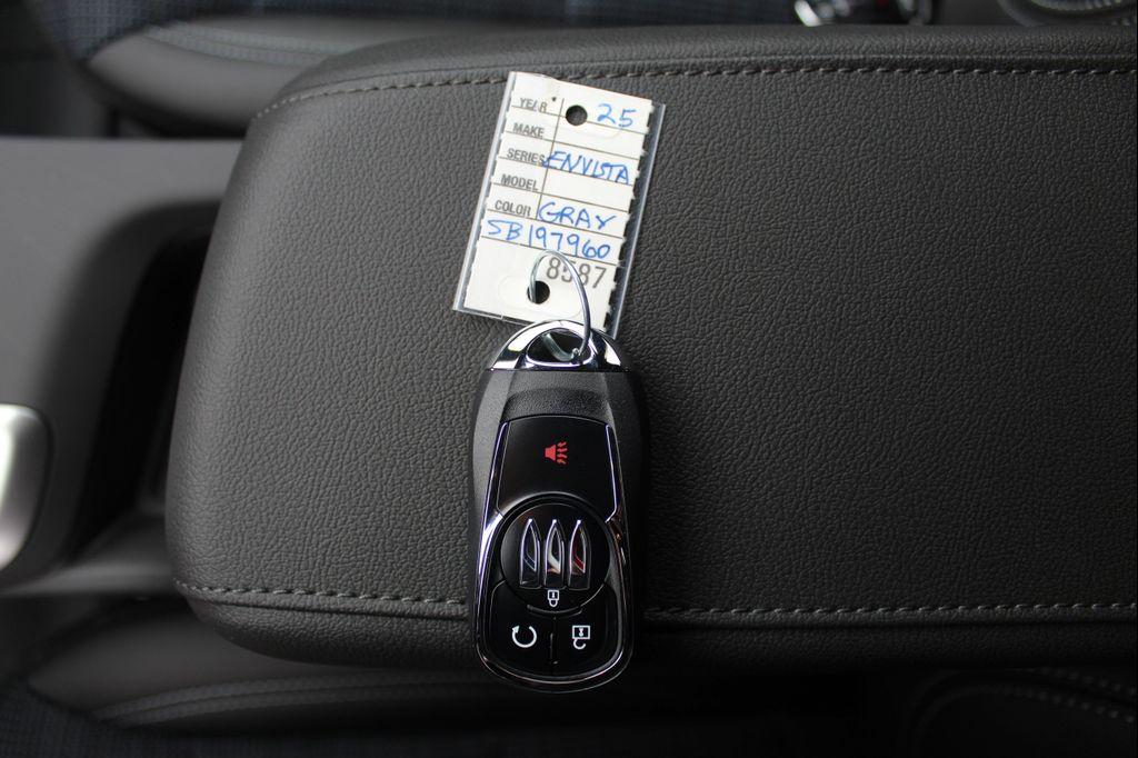 new 2025 Buick Envista car, priced at $25,680