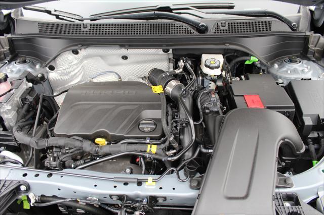 new 2025 Buick Envista car, priced at $25,680