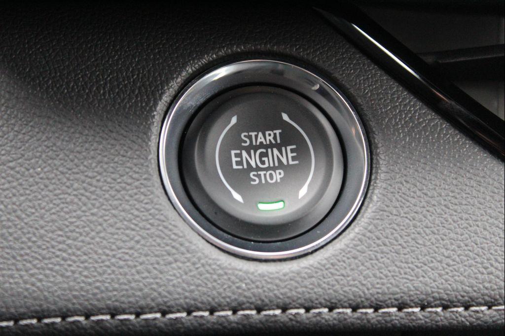 new 2025 Buick Enclave car, priced at $46,727
