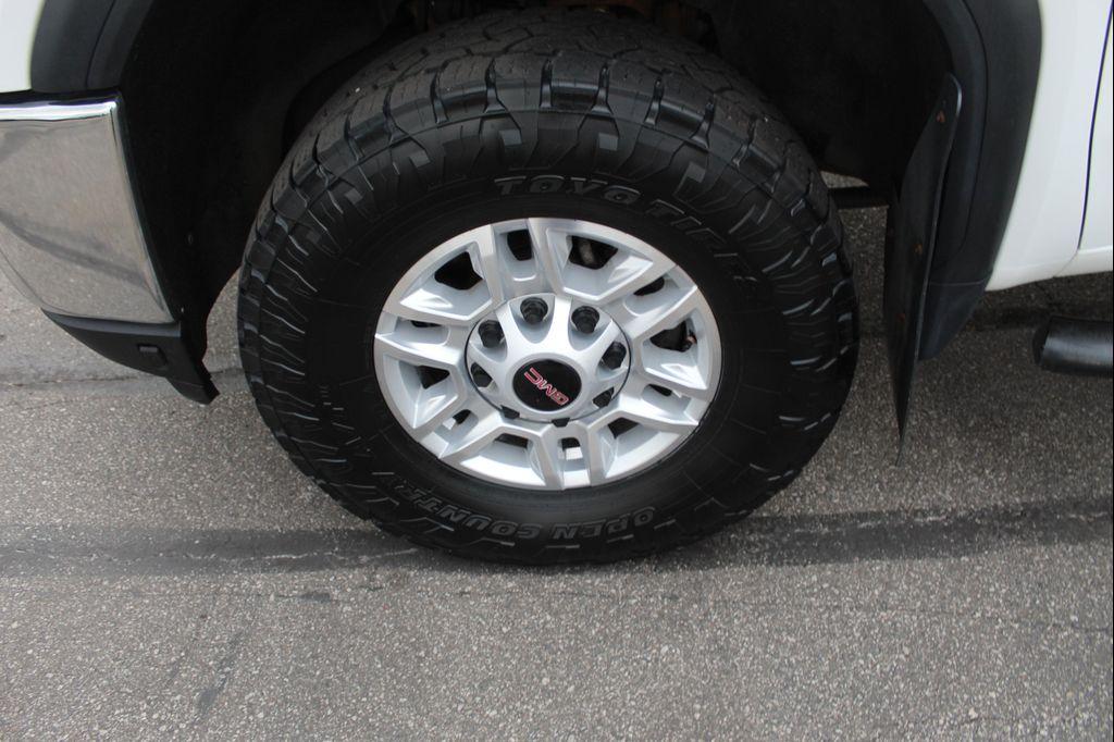 used 2021 GMC Sierra 2500 car, priced at $45,999