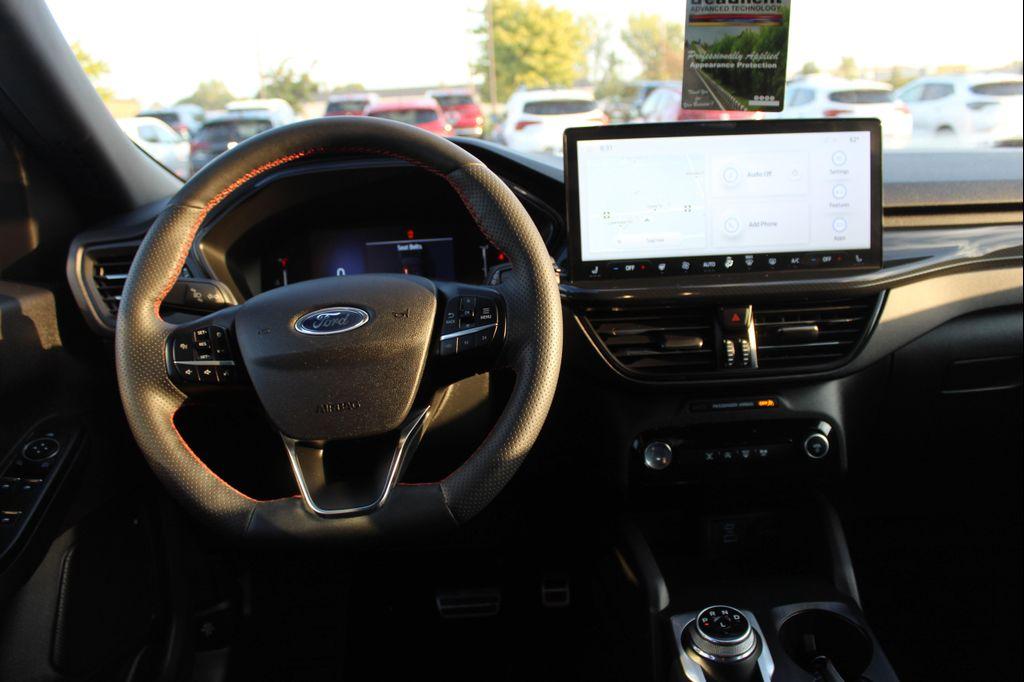 used 2023 Ford Escape car, priced at $25,288