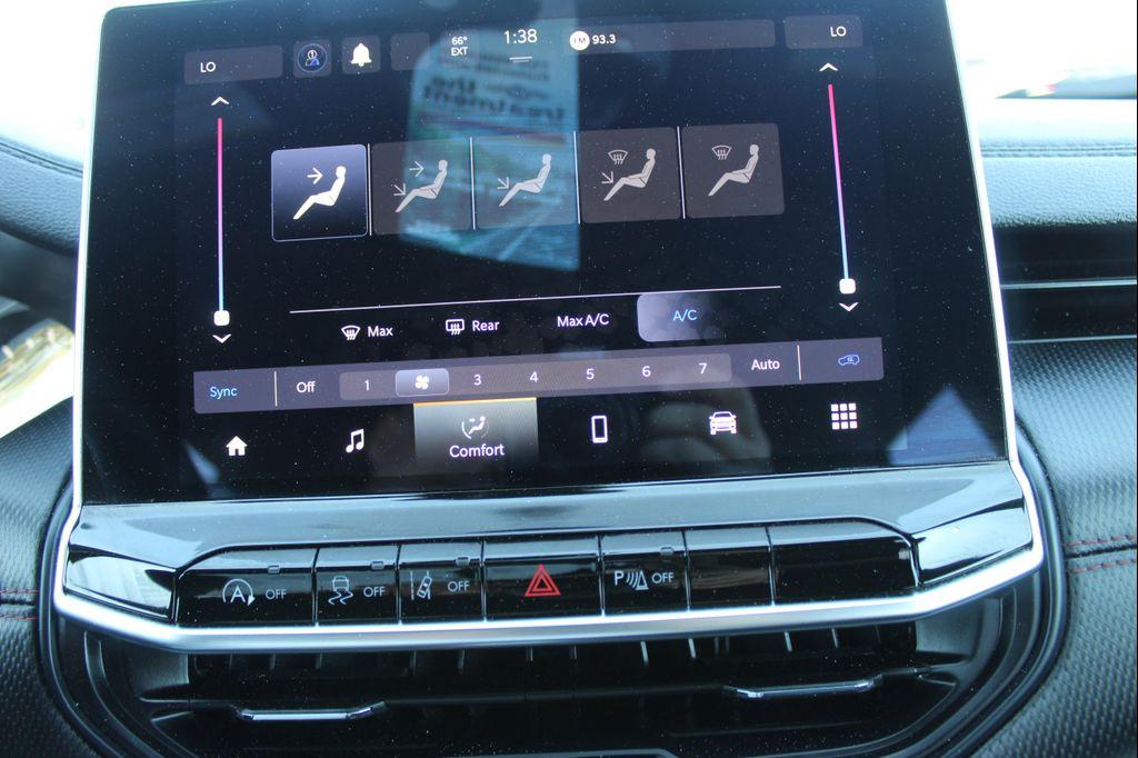 used 2023 Jeep Compass car, priced at $22,798