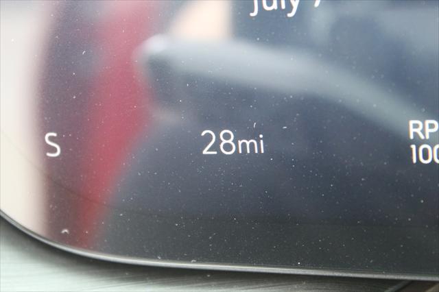 new 2025 Buick Envision car, priced at $40,350
