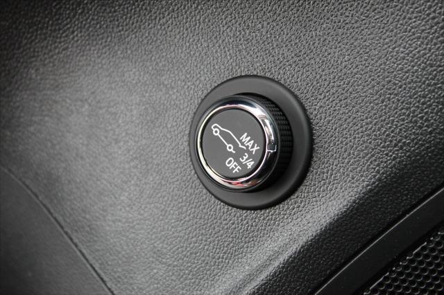 new 2025 Buick Envision car, priced at $40,350