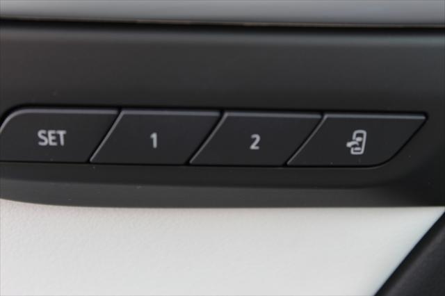 new 2025 Buick Envision car, priced at $44,026