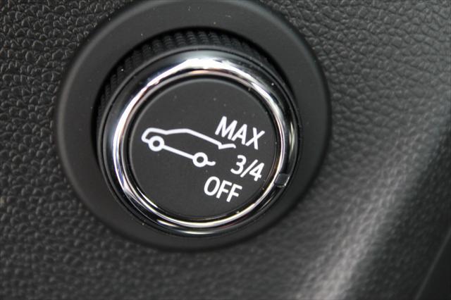 new 2025 Buick Envision car, priced at $44,026