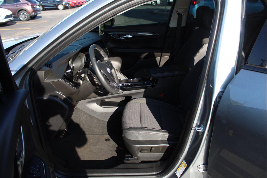 used 2023 Buick Envision car, priced at $28,436